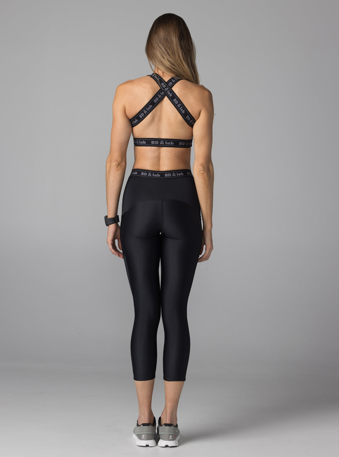 betty designs BDlab sportswear apparel for women legging
