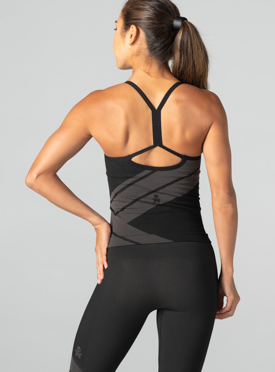betty designs seamless tank for women