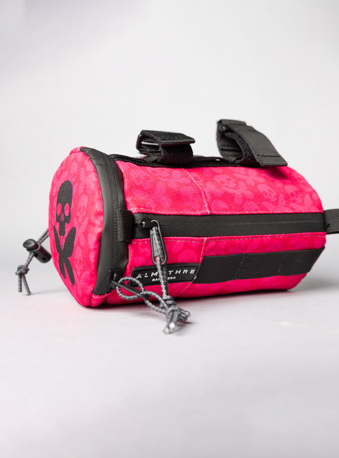 betty designs pink bar bag cycling