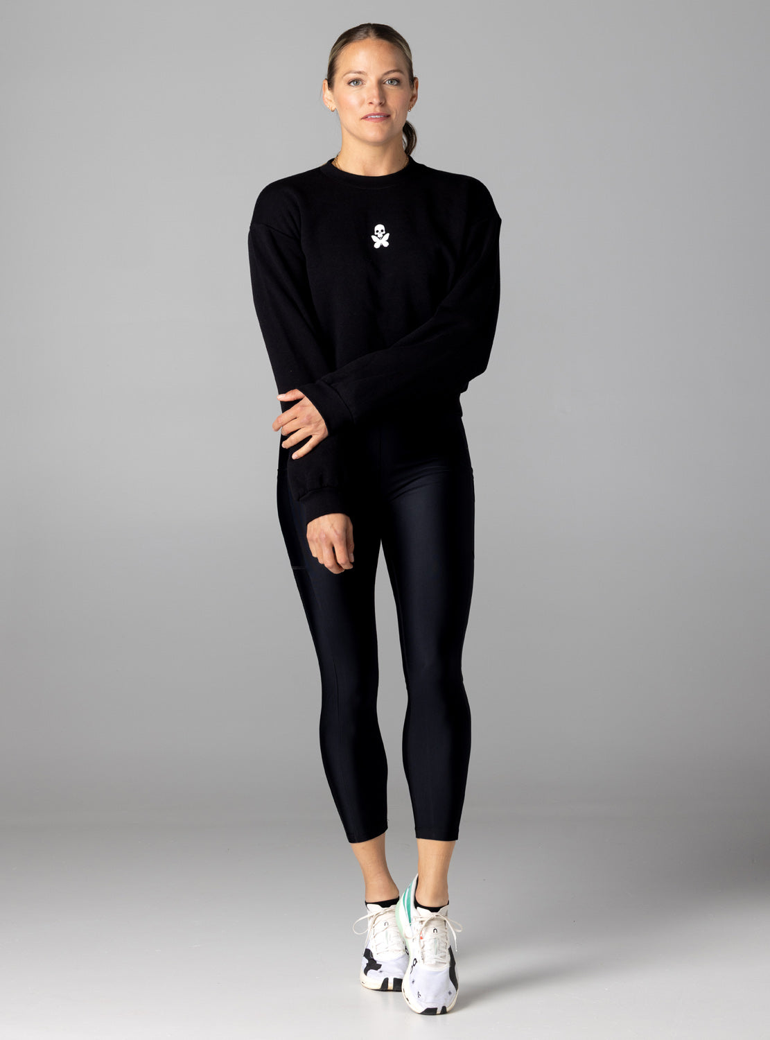 chiiiibag Logo Crewneck Sweat ブラック chiiiibag Logo Crewneck Sweat