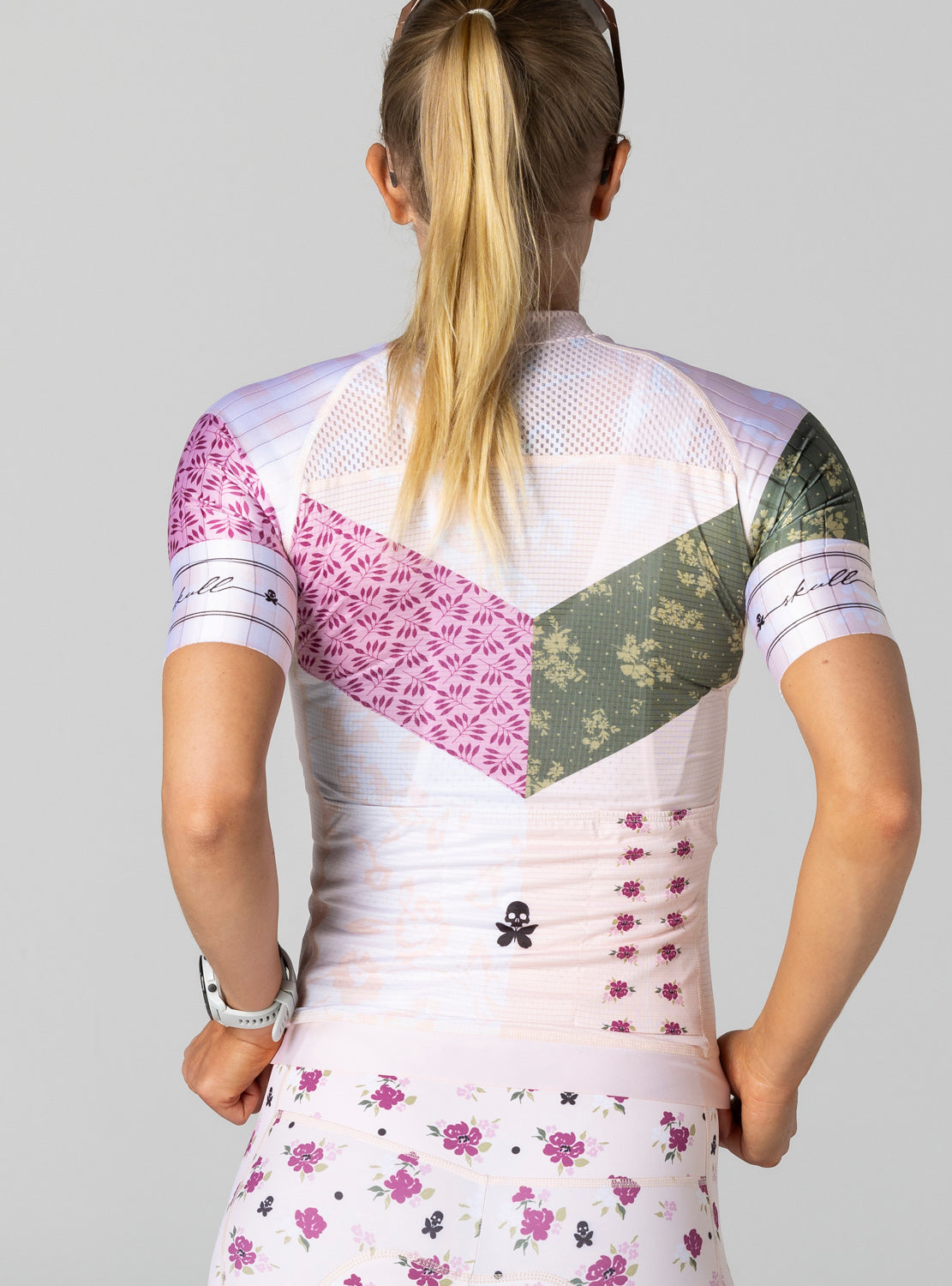 betty designs garden party cycling kit for women