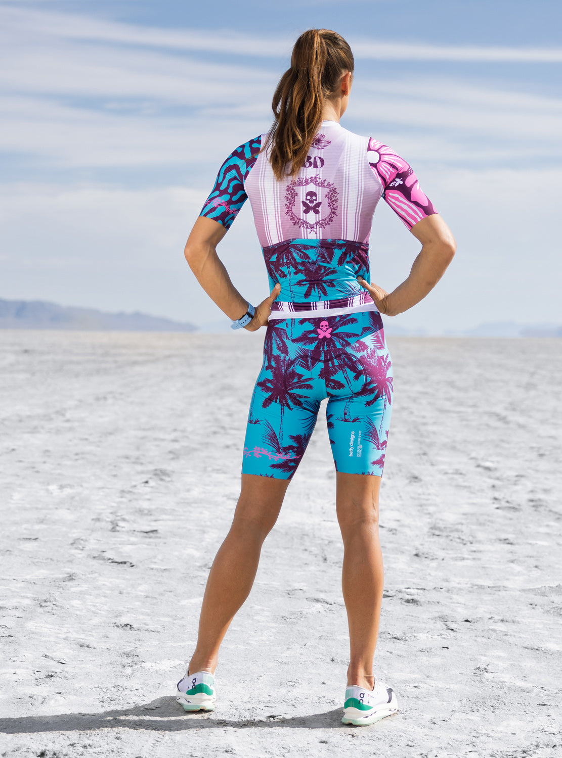 betty designs seamless cycling bib short for women