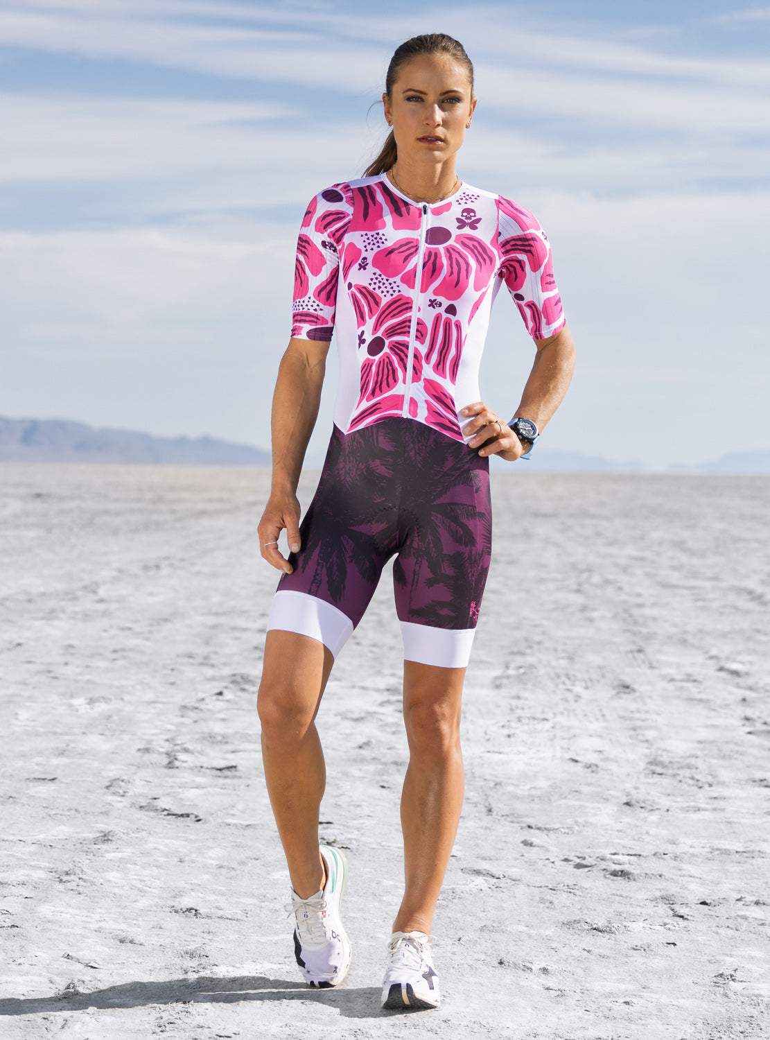 betty designs kona short sleeve triathlon race suit for women