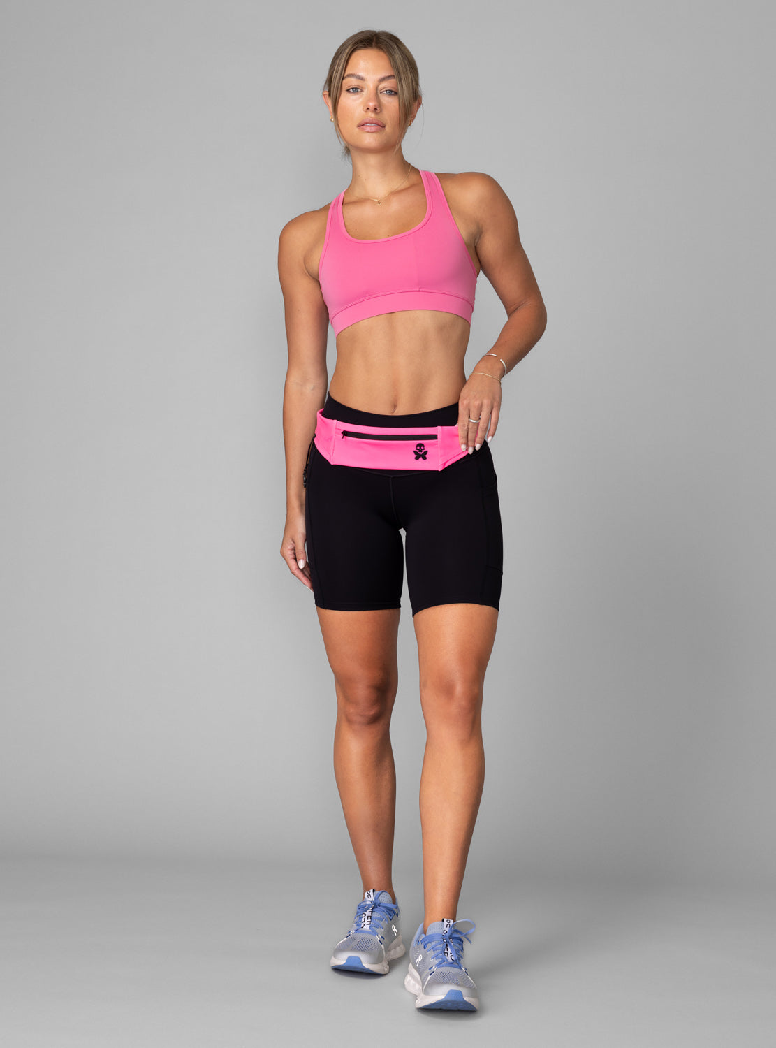 betty designs run belt  waist pack with phone pocket