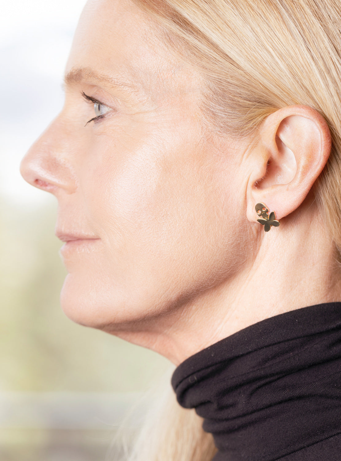 betty designs stud skull butterfly earrings